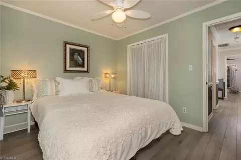 Bedroom - 4709 Riverview Dr, Trinity, NC 27370 photo 4 of 6