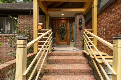 4709 Riverview Dr, Trinity, NC 27370