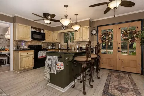 Kitchen - 4709 Riverview Dr, Trinity, NC 27370 photo 3 of 3