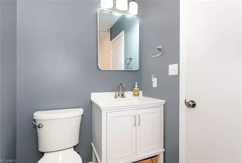 7098 Fork Rd E, High Point, NC 27265 photo 22