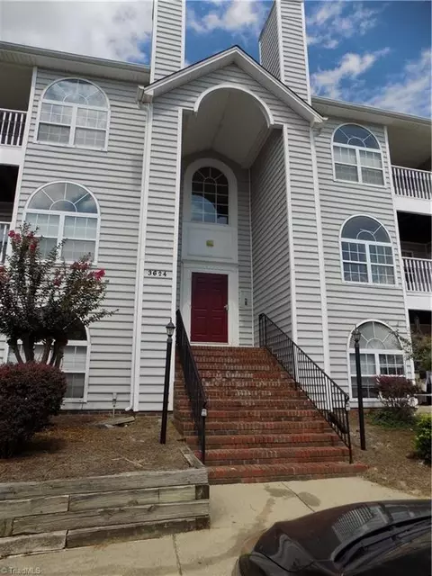 3624 A Morris Farm Dr #2A, Greensboro, NC 27409