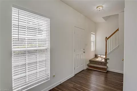 1257 Silverstone Ct, High Point, NC 27265 photo 11