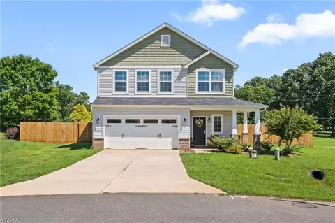 104 Red Maple Way, King, NC 27021 photo 1