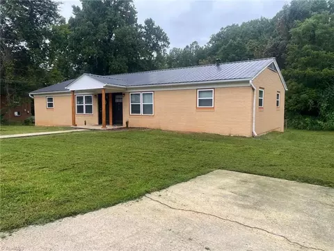 312 314 Spruce St, Lexington, NC 27292