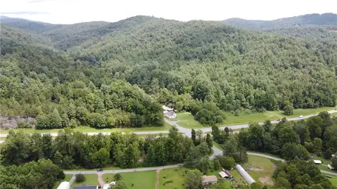 tbd Eagle Hills Rd #EAGLE HILLS, Purlear, NC 28665 photo 5