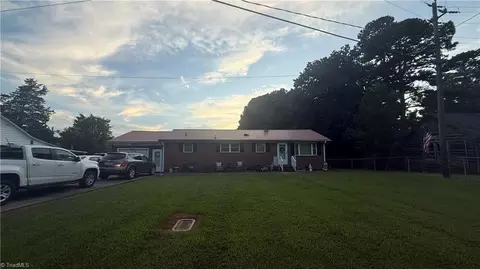 1374 Nc Highway 109, Lexington, NC 27292