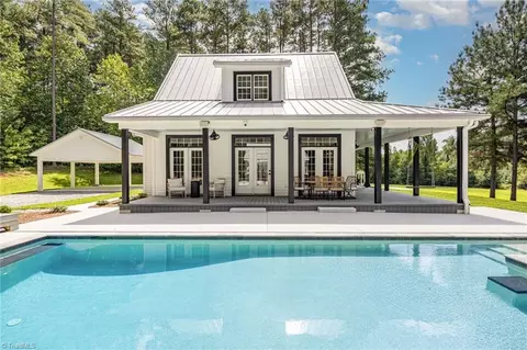 Undisclosed, Lexington, NC 27292