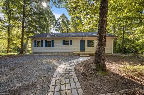 890 Belton Rd, Stoneville, NC 27048