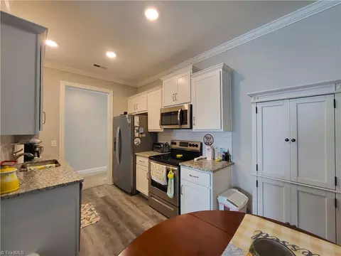 Kitchen - 397 Northbridge Dr, High Point, NC 27265 photo 6 of 6