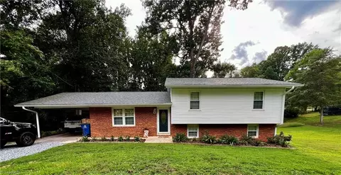 112 Kingwood Rd, Reidsville, NC 27320