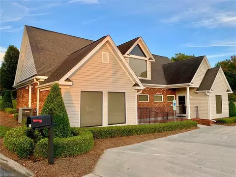 510 Center St W, Lexington, NC 27292