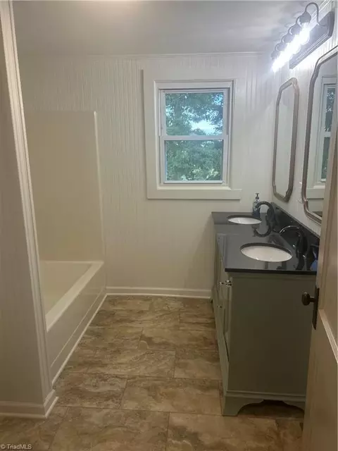 Bath - 1783 Prison Camp Rd, Dobson, NC 27017 photo 3 of 4