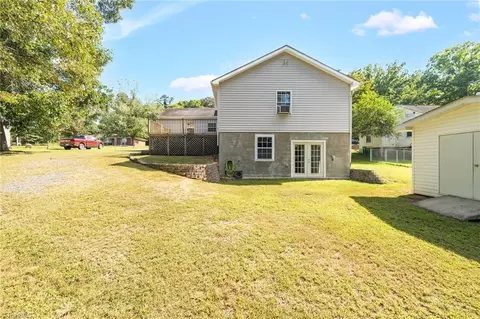 Exterior - 712 Sunset Ave, Madison, NC 27025 photo 9 of 11