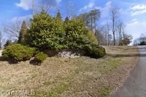 2615 Mableton Dr, Burlington, NC 27217