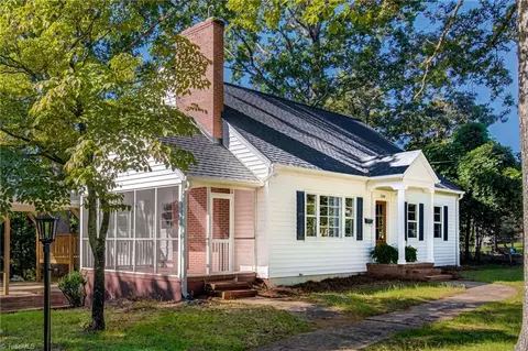 3240 Polo Rd, Winston Salem, NC 27106
