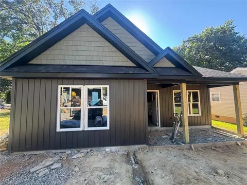811 Worth St, High Point, NC 27260
