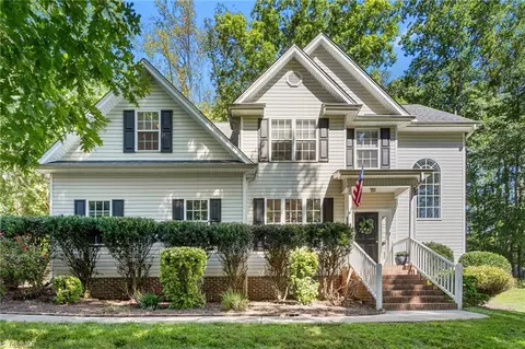 213 Woodsong Dr, Stokesdale, NC 27357