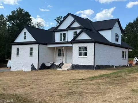 6998 Colleen Ct, Summerfield, NC 27358