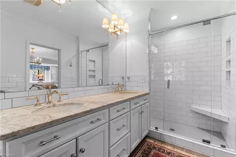 Bath - 207 Hillcrest Dr, High Point, NC 27262 photo 2 of 5