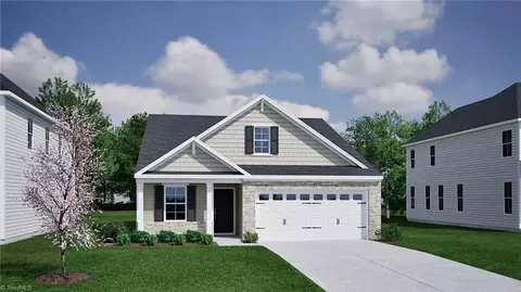 167 Candytuft Ct, Lexington, NC 27295
