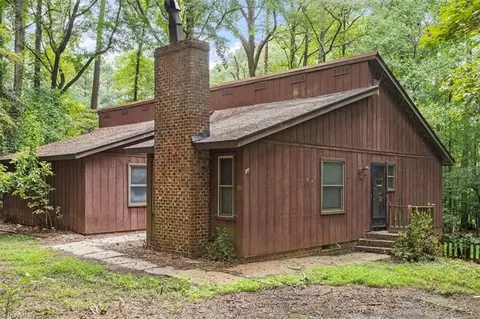 2011 Carpenter Pond Rd, Raleigh, NC 27613