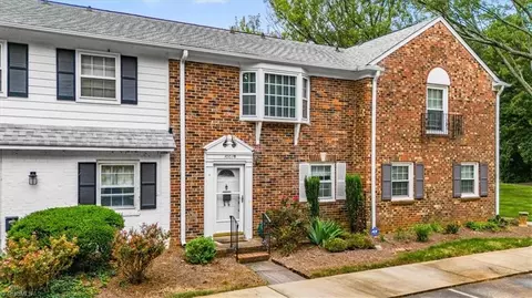 3003 Overton Dr #D, Greensboro, NC 27408