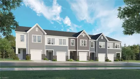 898 Pilot St, Haw River, NC 27258