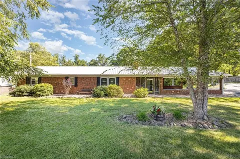 996 Wyo Rd, Mocksville, NC 27028