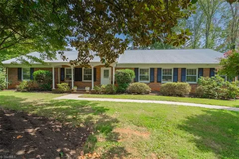 3770 Will Scarlet Rd, Winston Salem, NC 27104