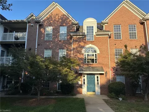 5001 Bass Chapel Rd #3D, Greensboro, NC 27455