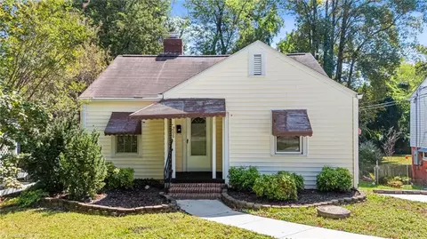 206 Oakview Rd, High Point, NC 27265