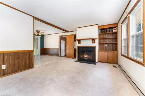 Living - 706 Roach St, Mayodan, NC 27027 photo 3 of 3
