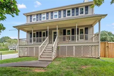800 Sweet Bay Ct, Lewisville, NC 27023