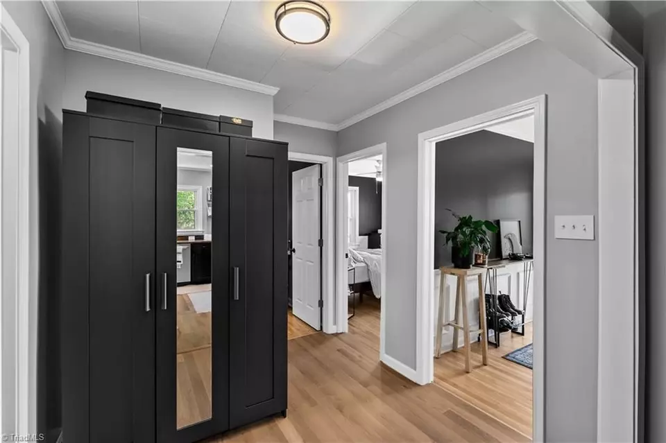 Entry Way - 4221 Nc Highway 135, Stoneville, NC 27048 photo 1 of 2