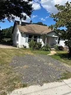 2003 Lees Chapel Rd, Greensboro, NC 27405