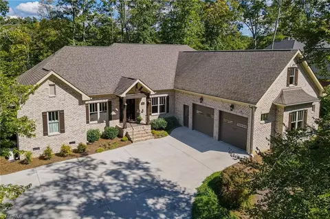 9631 Lissara Camp Ct, Lewisville, NC 27023