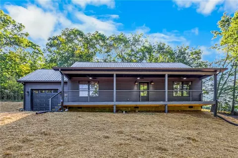 64 Lonesome Oak Dr, Ennice, NC 28623