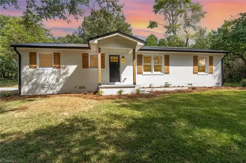 3257 Janice Acres St, Asheboro, NC 27205