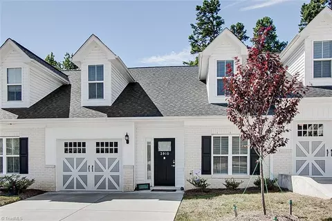 3910 Sudley Pt, Jamestown, NC 27282