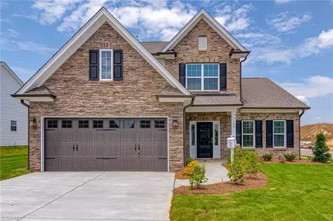 7169 Watkins Landing Dr, Kernersville, NC 27284