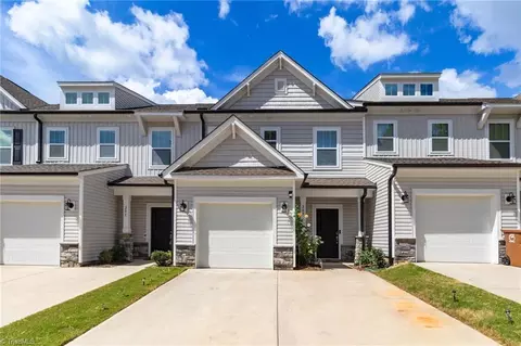 209 Solacium Ln, Greensboro, NC 27455