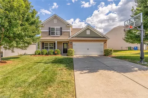 1636 Haddington Point Dr, Kernersville, NC 27284