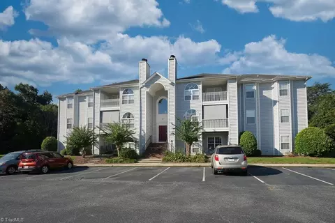 3634 Morris Farm Dr #3A, Greensboro, NC 27409