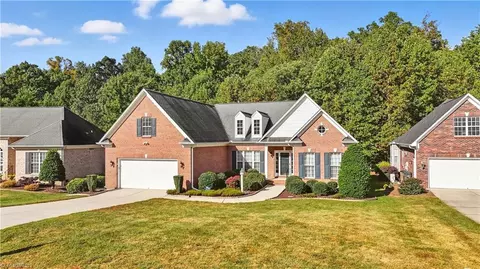5119 Cobbler Ridge Ct, Greensboro, NC 27455