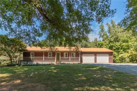 101 Foxworth Dr, Locust, NC 28097