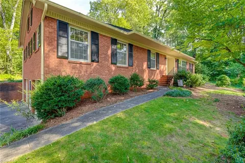 3351 Kirklees Rd, Winston Salem, NC 27104