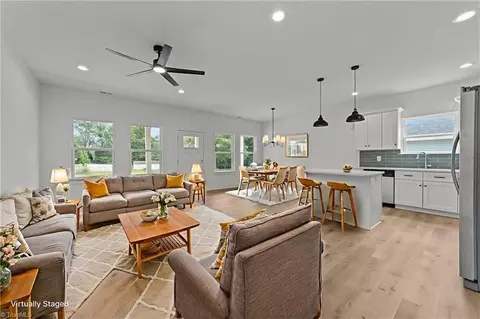 3121 Chapel St, Walkertown, NC 27051