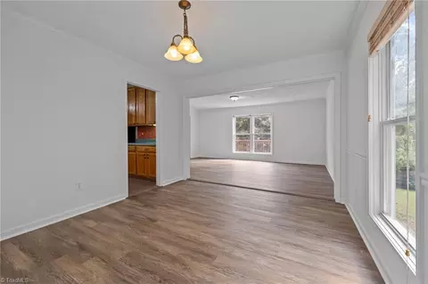Living - 686 Mock Rd, High Point, NC 27265 photo 5 of 7
