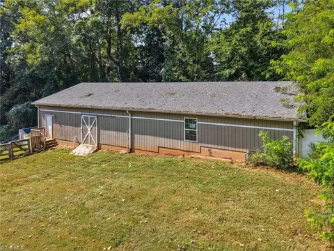 Exterior - 686 Mock Rd, High Point, NC 27265 photo 1 of 5
