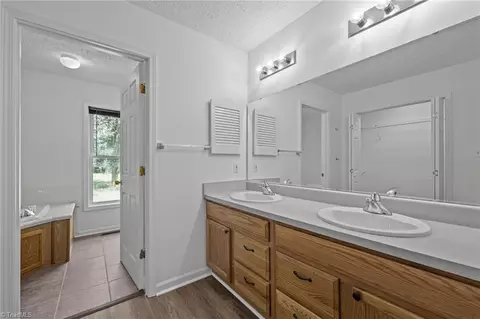 Entry Way - 686 Mock Rd, High Point, NC 27265 photo 2 of 2